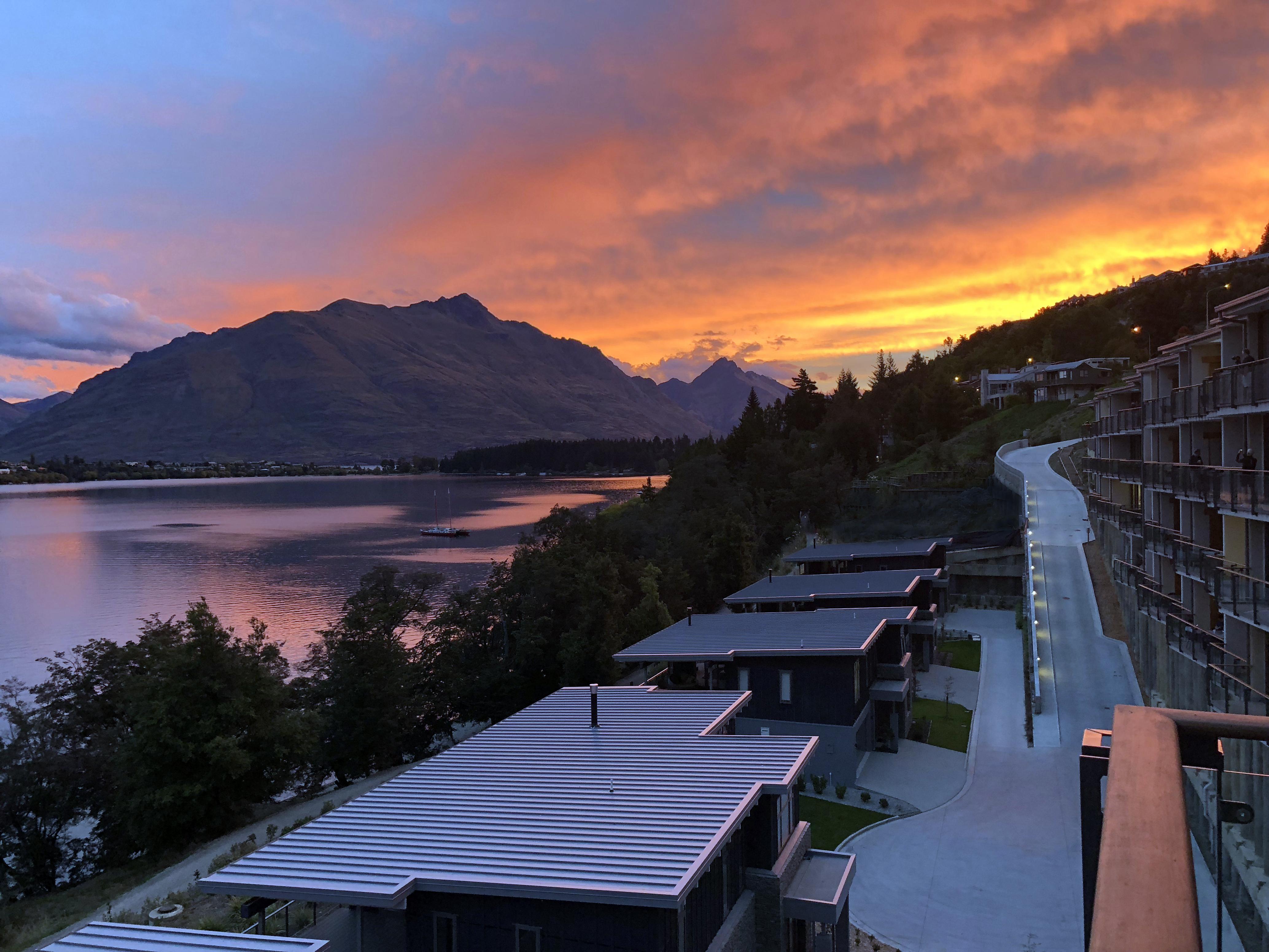 The Rees & Luxury Queenstown